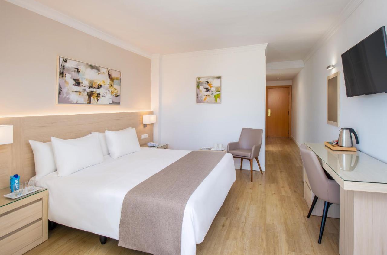 Hotel Arenas 4*